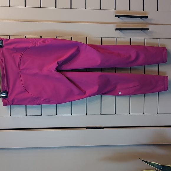 Lululemon Swift Speed High-Rise Tight size 8 - Picture 6 of 8